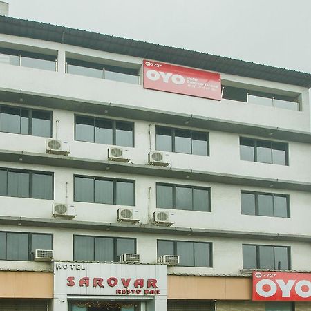 Oyo 7727 ホテル サロバル グランド Kalamboli エクステリア 写真