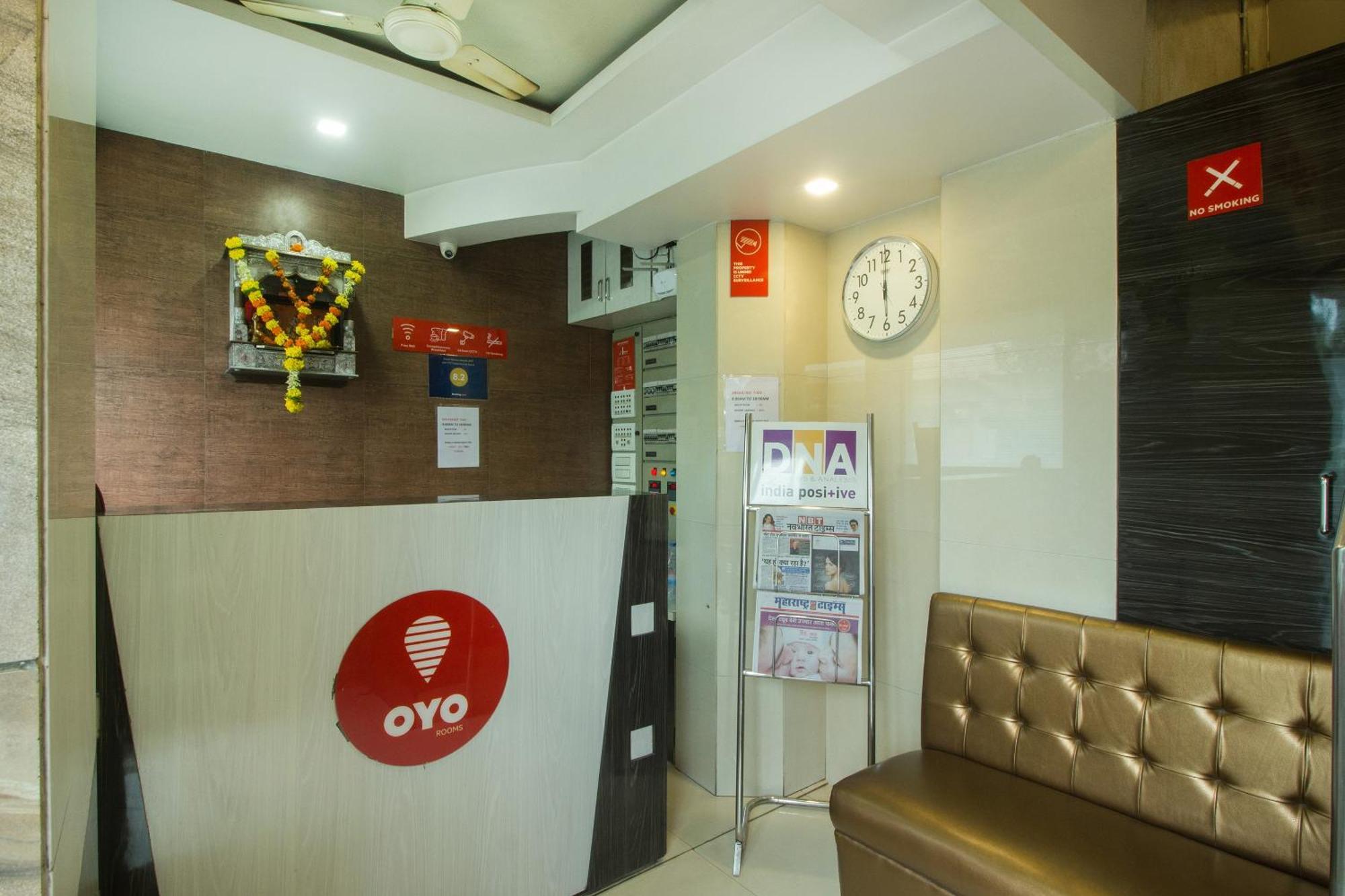 Oyo 7727 ホテル サロバル グランド Kalamboli エクステリア 写真
