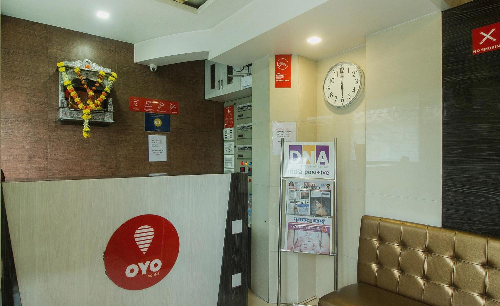 Oyo 7727 ホテル サロバル グランド Kalamboli エクステリア 写真